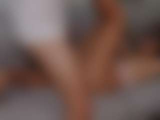 HoneyMolly's Live Sex Cam Show