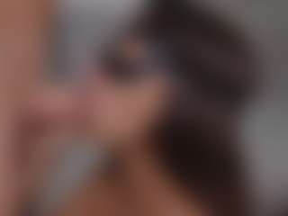 HoneyMolly's Live Sex Cam Show