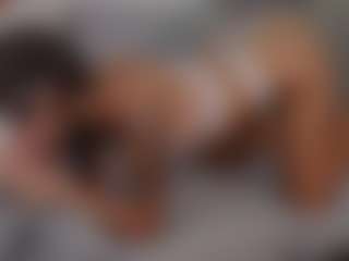HoneyMolly's Live Sex Cam Show