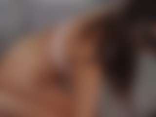 HoneyMolly's Live Sex Cam Show