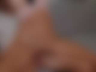 HoneyMolly's Live Sex Cam Show