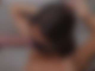HoneyMolly's Live Sex Cam Show