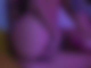HoneyMolly's Live Sex Cam Show