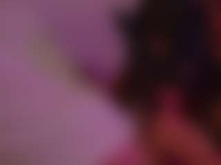 HoneyMolly's Live Sex Cam Show