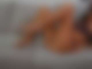 HoneyMolly's Live Sex Cam Show