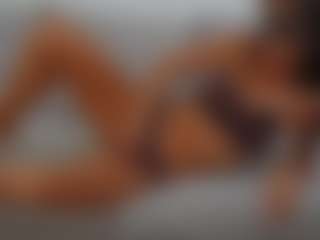 HoneyMolly's Live Sex Cam Show