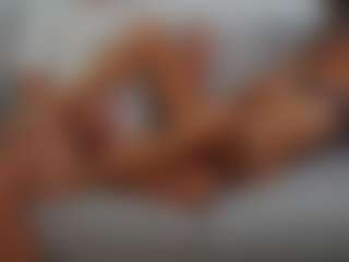 HoneyMolly's Live Sex Cam Show