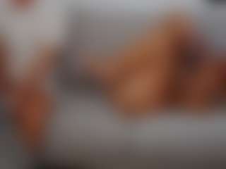 HoneyMolly's Live Sex Cam Show