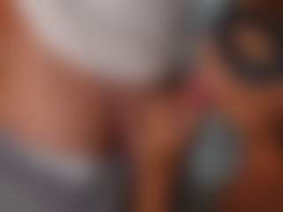 HoneyMolly's Live Sex Cam Show