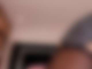 sweetkarinpaz's Live Sex Cam Show