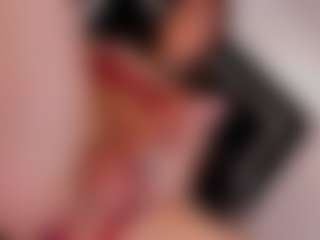 sweetkarinpaz's Live Sex Cam Show
