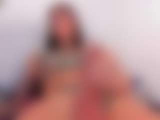 Live cam show with sweetkarinpaz - Tease on CamClone