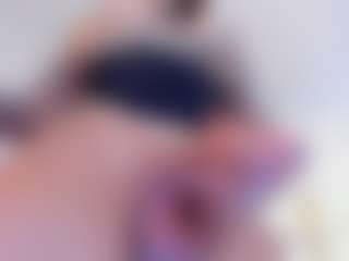 sweetkarinpaz's Live Sex Cam Show
