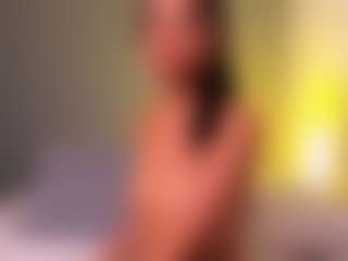 Live cam show with AlexiiaBrown - Ebony Squirt on https://playwithruby.com