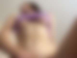 Live cam show with lilian - Bikini on Camsoda