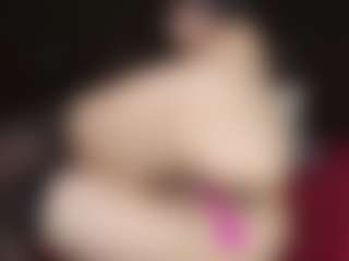 Live cam show with Emmily Keller - Ride Torso on xxxlivecams.org