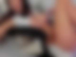 JellyLittlePiee's Live Sex Cam Show