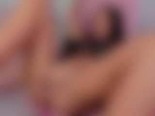 Live cam show with JellyLittlePiee - Period on CamwithHer