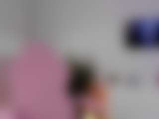Live cam show with JellyLittlePiee - BBW on Dolls Live