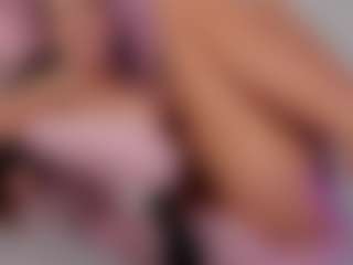 Live cam show with JellyLittlePiee - Brown Hair on Streamer API