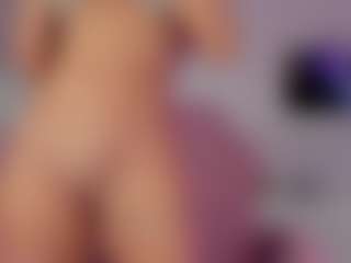 JellyLittlePiee's Live Sex Cam Show