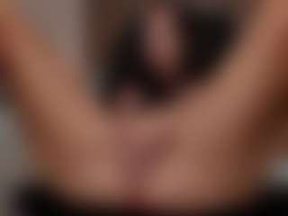 JellyLittlePiee's Live Sex Cam Show
