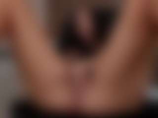 JellyLittlePiee's Live Sex Cam Show
