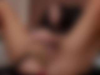 JellyLittlePiee's Live Sex Cam Show