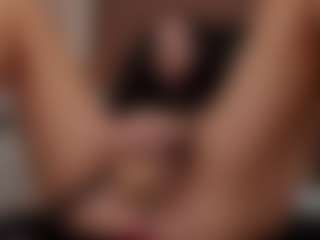 JellyLittlePiee's Live Sex Cam Show