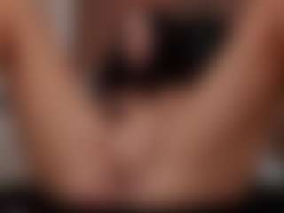 JellyLittlePiee's Live Sex Cam Show