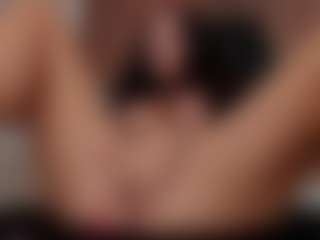 JellyLittlePiee's Live Sex Cam Show