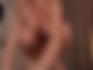 JellyLittlePiee's Live Sex Cam Show