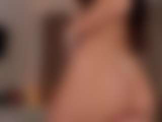 Live cam show with JellyLittlePiee - Lovense on Camsoda