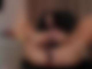 JellyLittlePiee's Live Sex Cam Show
