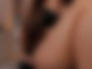Live cam show with JellyLittlePiee - Brown Hair on Big Tits