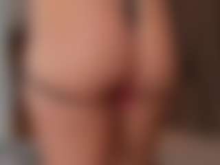 JellyLittlePiee's Live Sex Cam Show