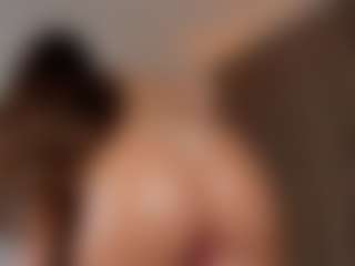 Live cam show with JellyLittlePiee - Drinking on Camsoda