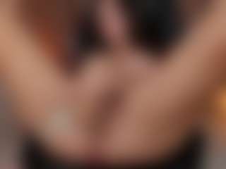 Live cam show with JellyLittlePiee - Smoking on Camsoda Late Night