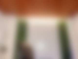 Live cam show with Venus-Cooper - Middle Aged on SquirtSoMuch