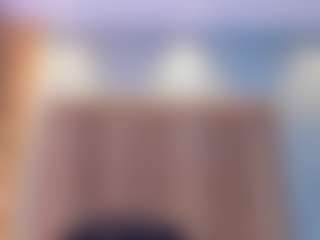 Live cam show with Venus-Cooper - Mature on googirlz