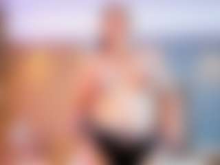 Live cam show with Venus-Cooper - Mature on Camsoda.co