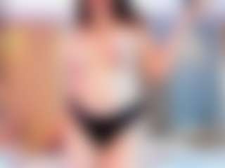 Live cam show with Venus-Cooper - Mature on milfzrlive.com