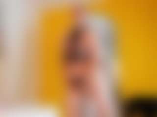 Live cam show with Venus-Cooper - Normal on StripNow