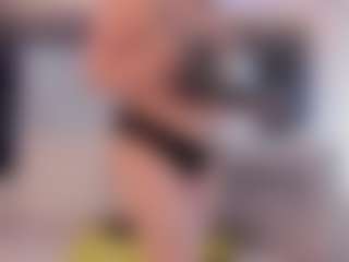 Live cam show with Venus-Cooper - Mature on camwithhim.com