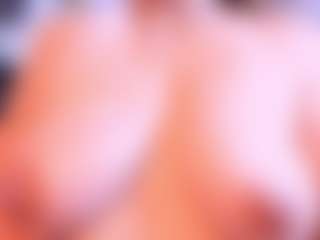 Live cam show with Venus-Cooper - Normal on hornycams.live