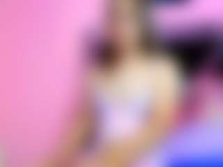 Live cam show with venusfirekiss - Average on Camsoda
