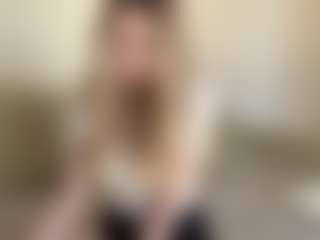 Chloe Show's Live Sex Cam Show