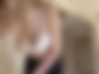 Chloe Show's Live Sex Cam Show