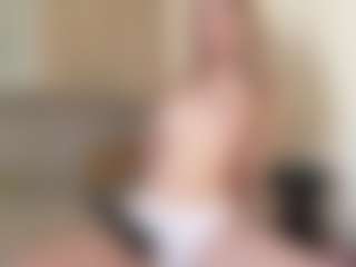 Chloe Show's Live Sex Cam Show