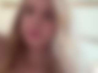 Chloe Show's Live Sex Cam Show